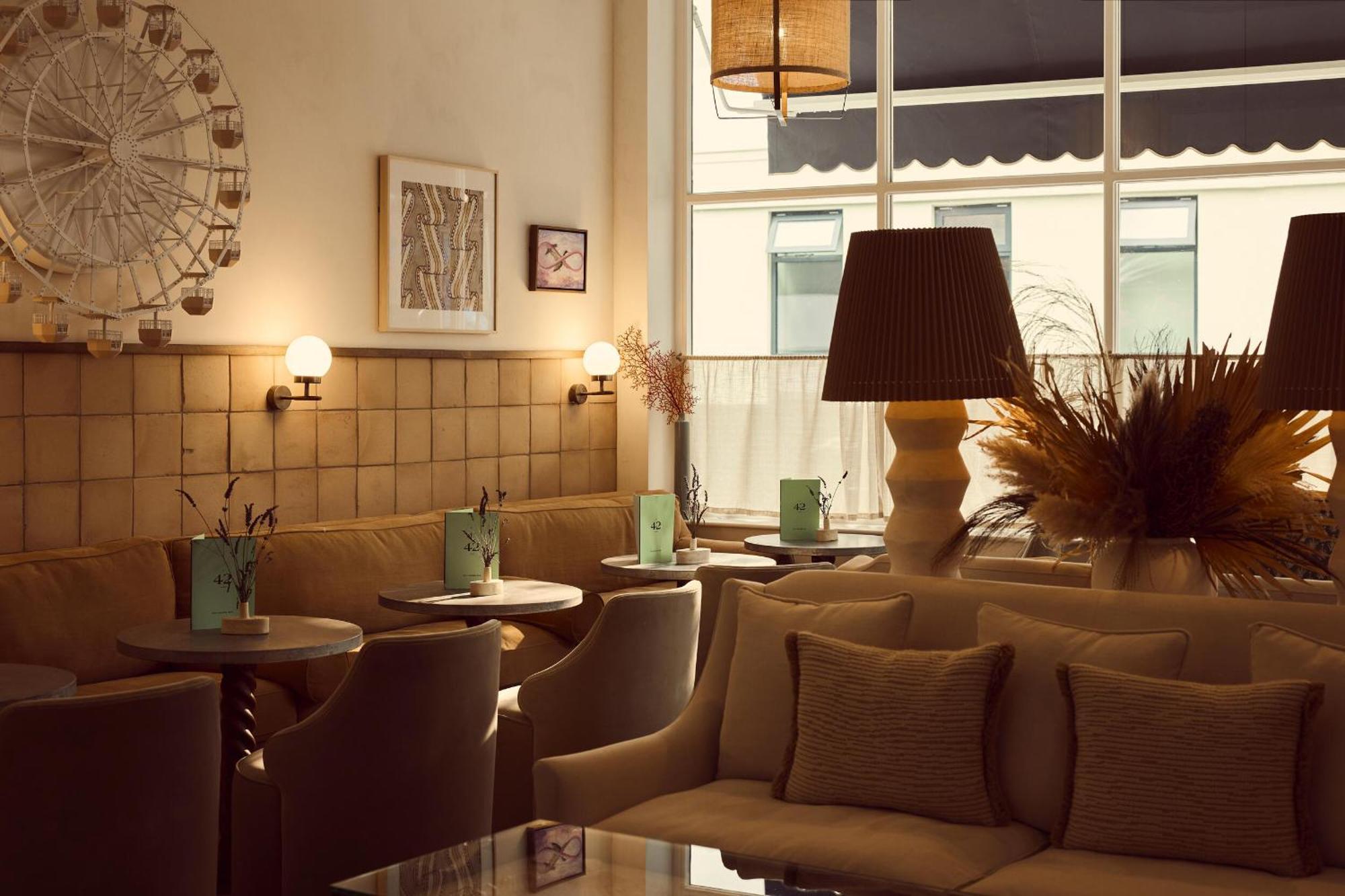 No 42 By Guesthouse, Margate Buitenkant foto