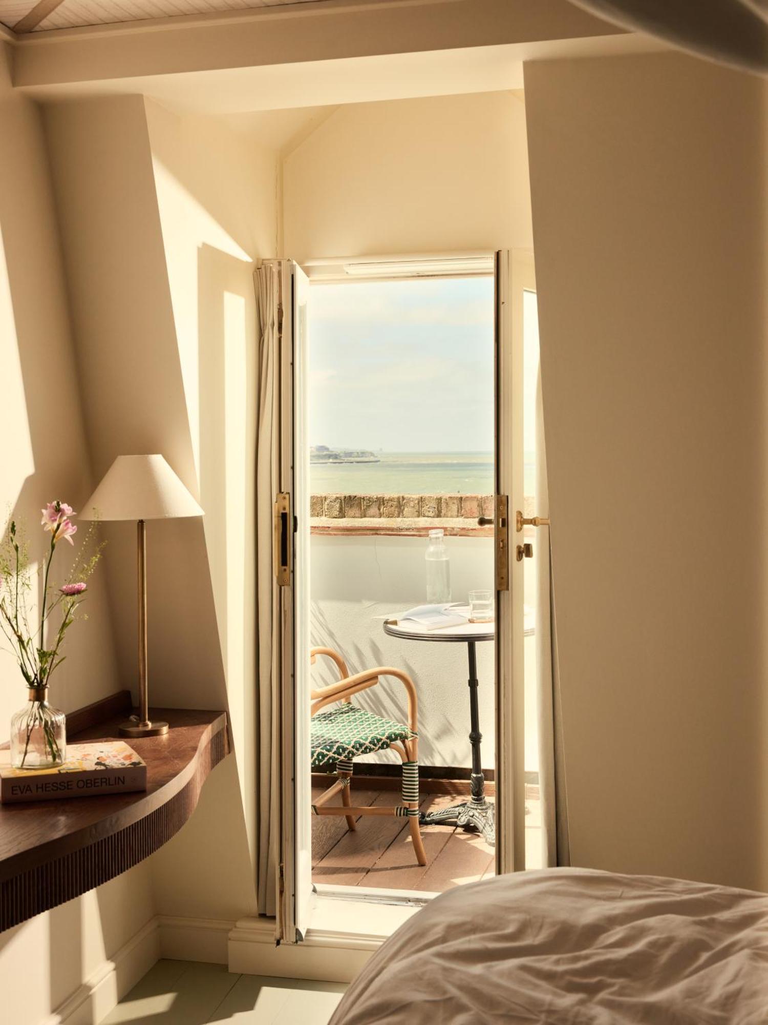No 42 By Guesthouse, Margate Buitenkant foto